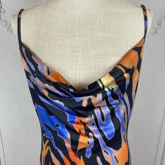 A Summer Romance Sexy Backless Tiger Maxi Dress - Picture 15 of 15
